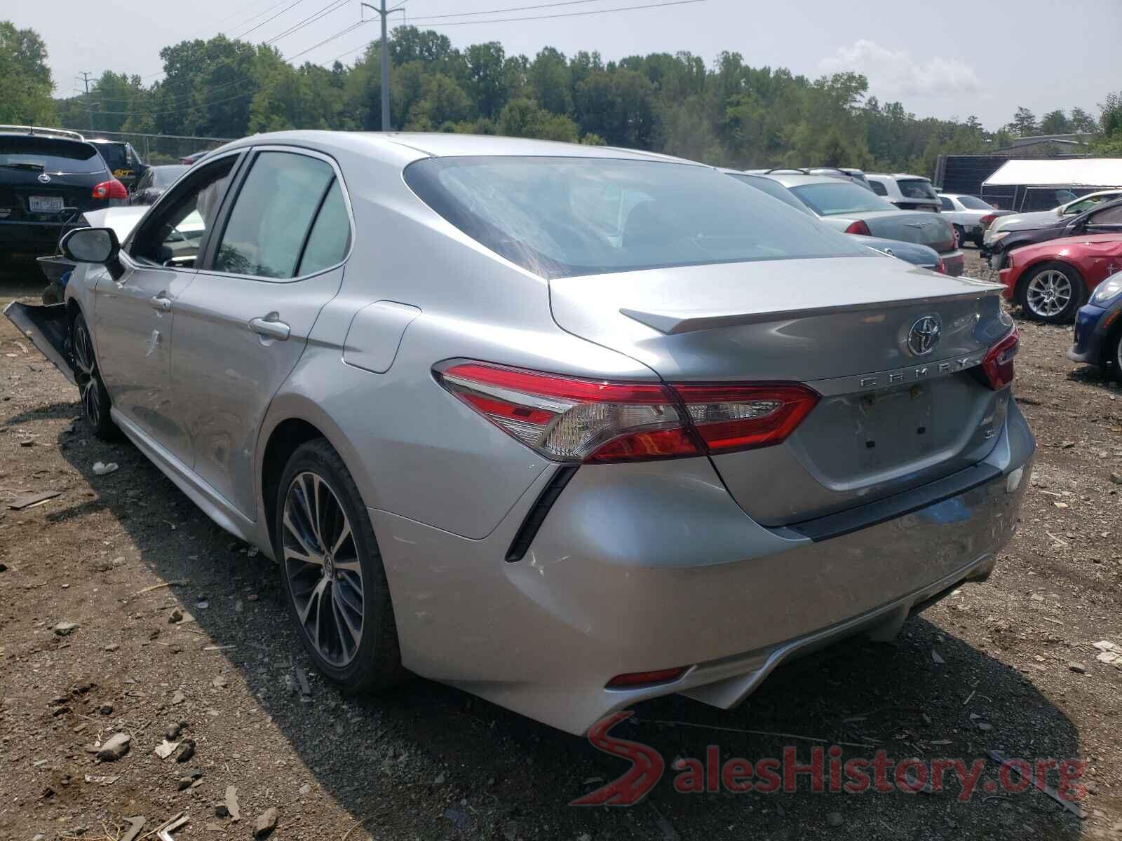 4T1B11HK7JU628872 2018 TOYOTA CAMRY