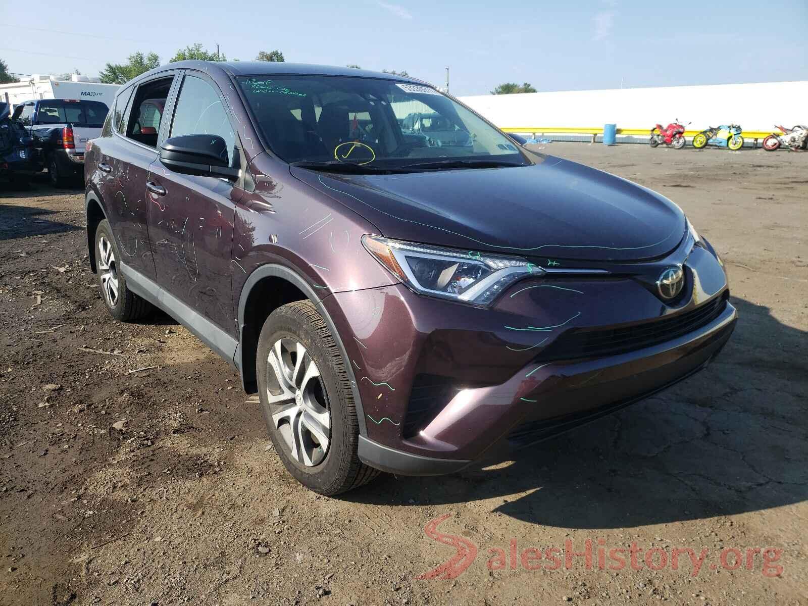 2T3BFREV0JW724946 2018 TOYOTA RAV4