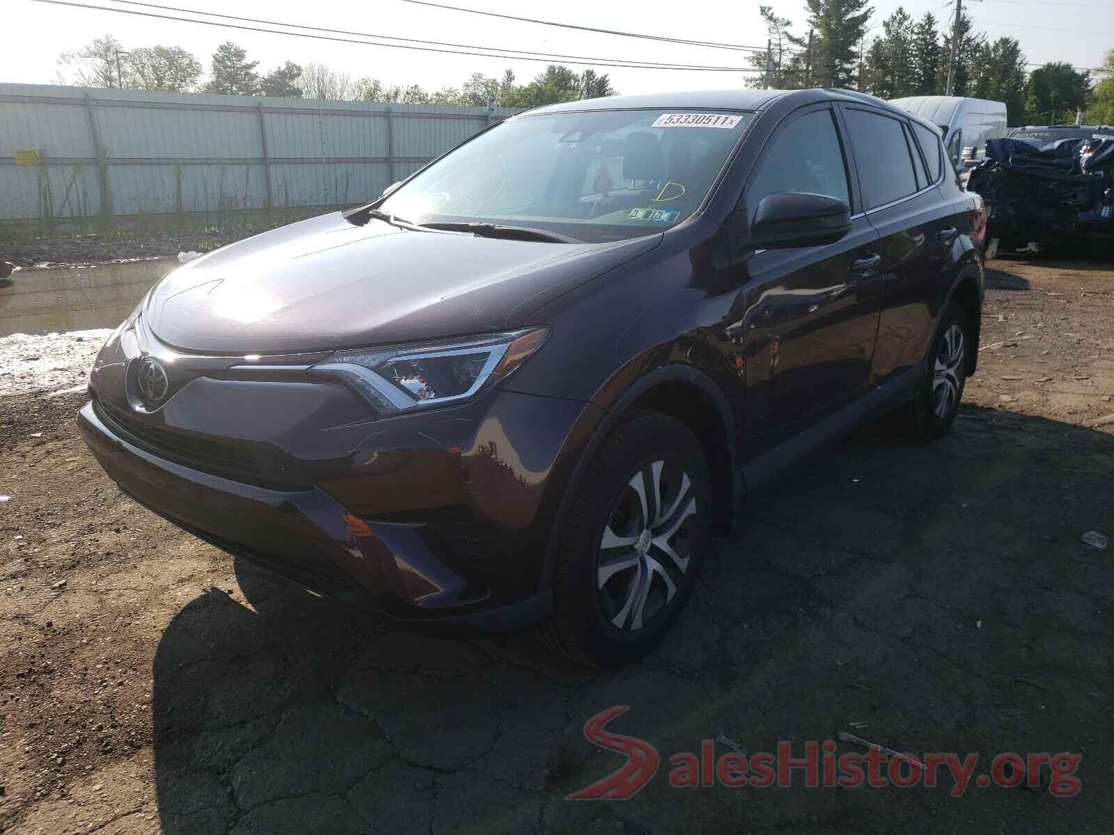 2T3BFREV0JW724946 2018 TOYOTA RAV4