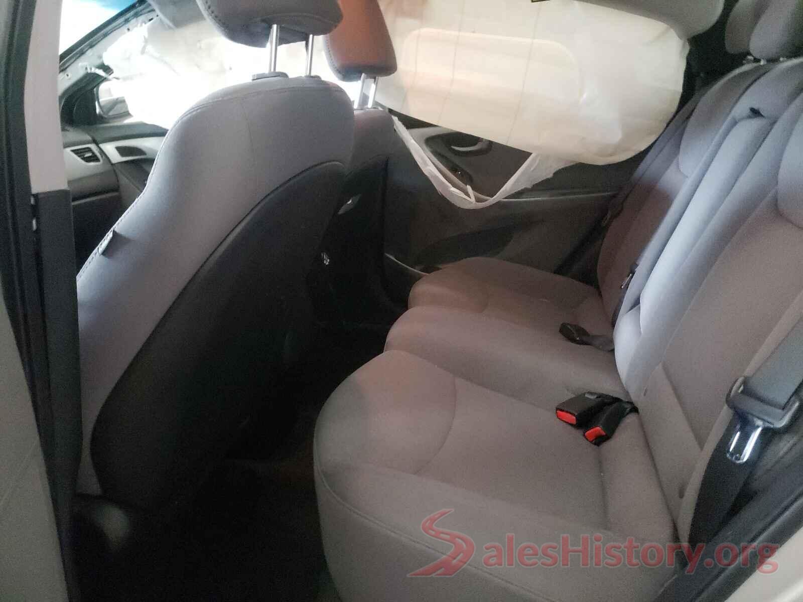 5NPDH4AE4GH751935 2016 HYUNDAI ELANTRA