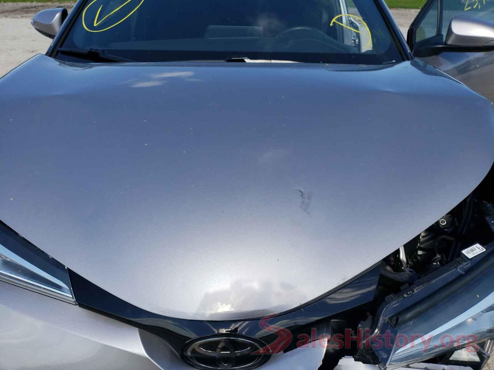 NMTKHMBX4JR041599 2018 TOYOTA C-HR