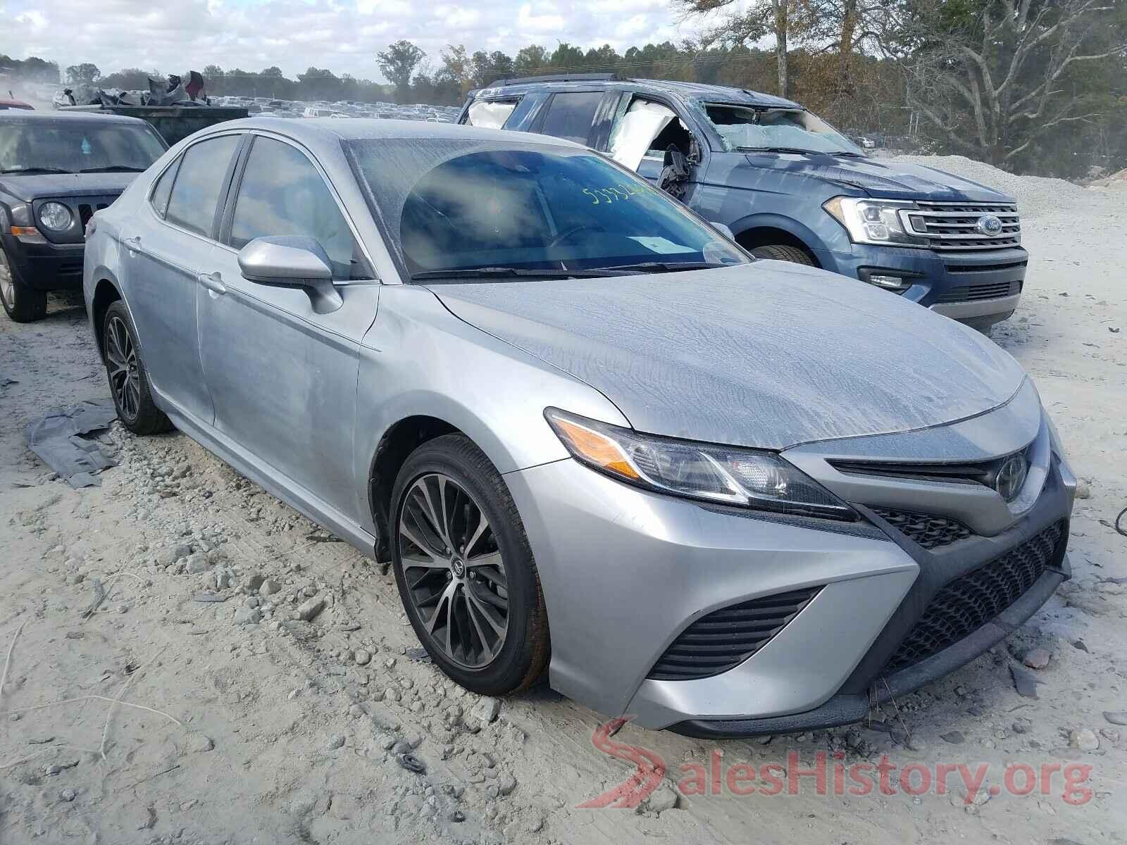 4T1B11HK1KU737555 2019 TOYOTA CAMRY