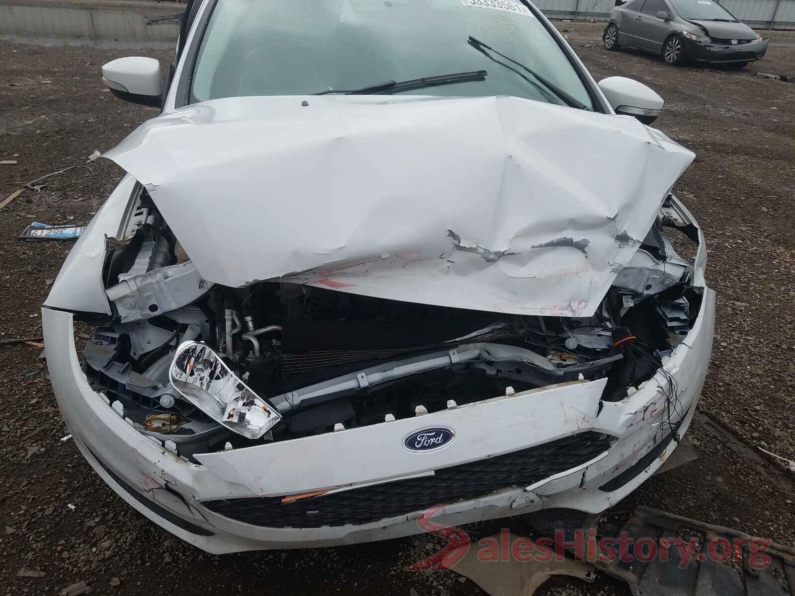 1FADP3K23JL320321 2018 FORD FOCUS