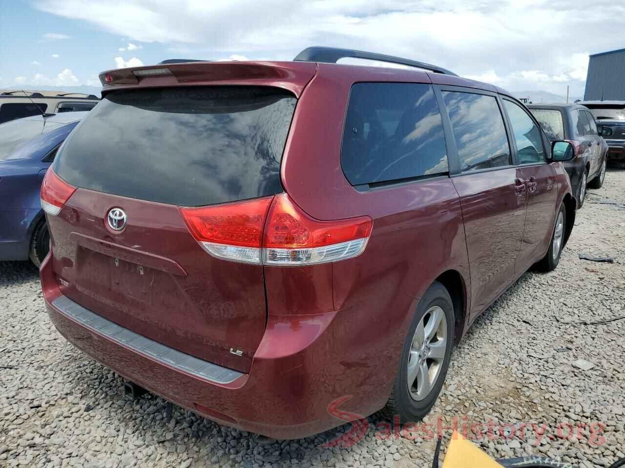 5TDKK3DC8DS377882 2013 TOYOTA SIENNA