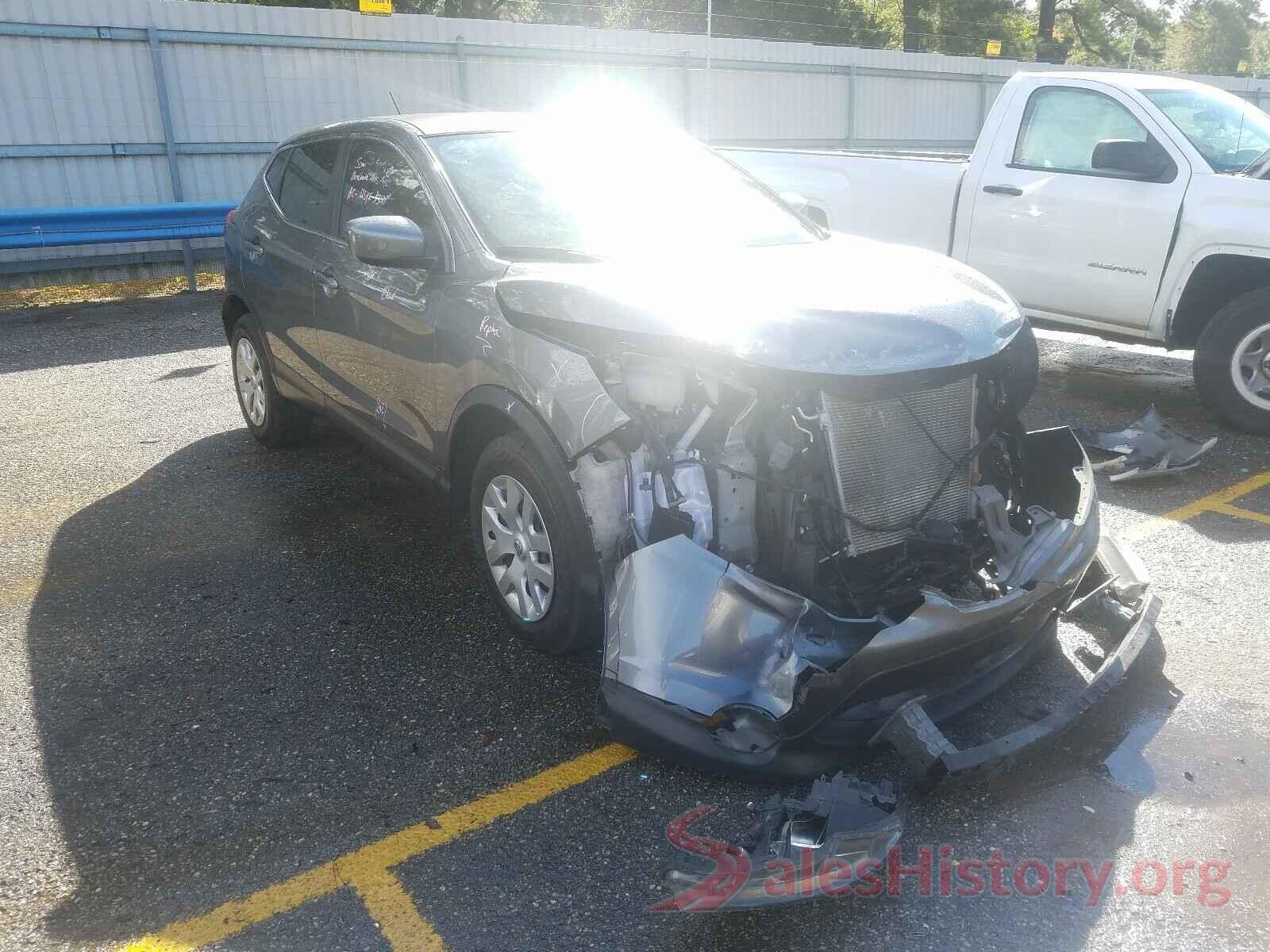 JN1BJ1CPXJW155726 2018 NISSAN ROGUE