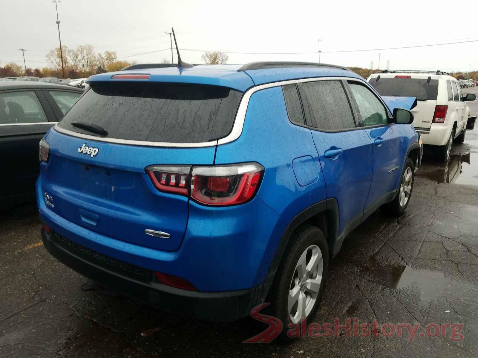 3C4NJDBB7JT402899 2018 JEEP COMPASS