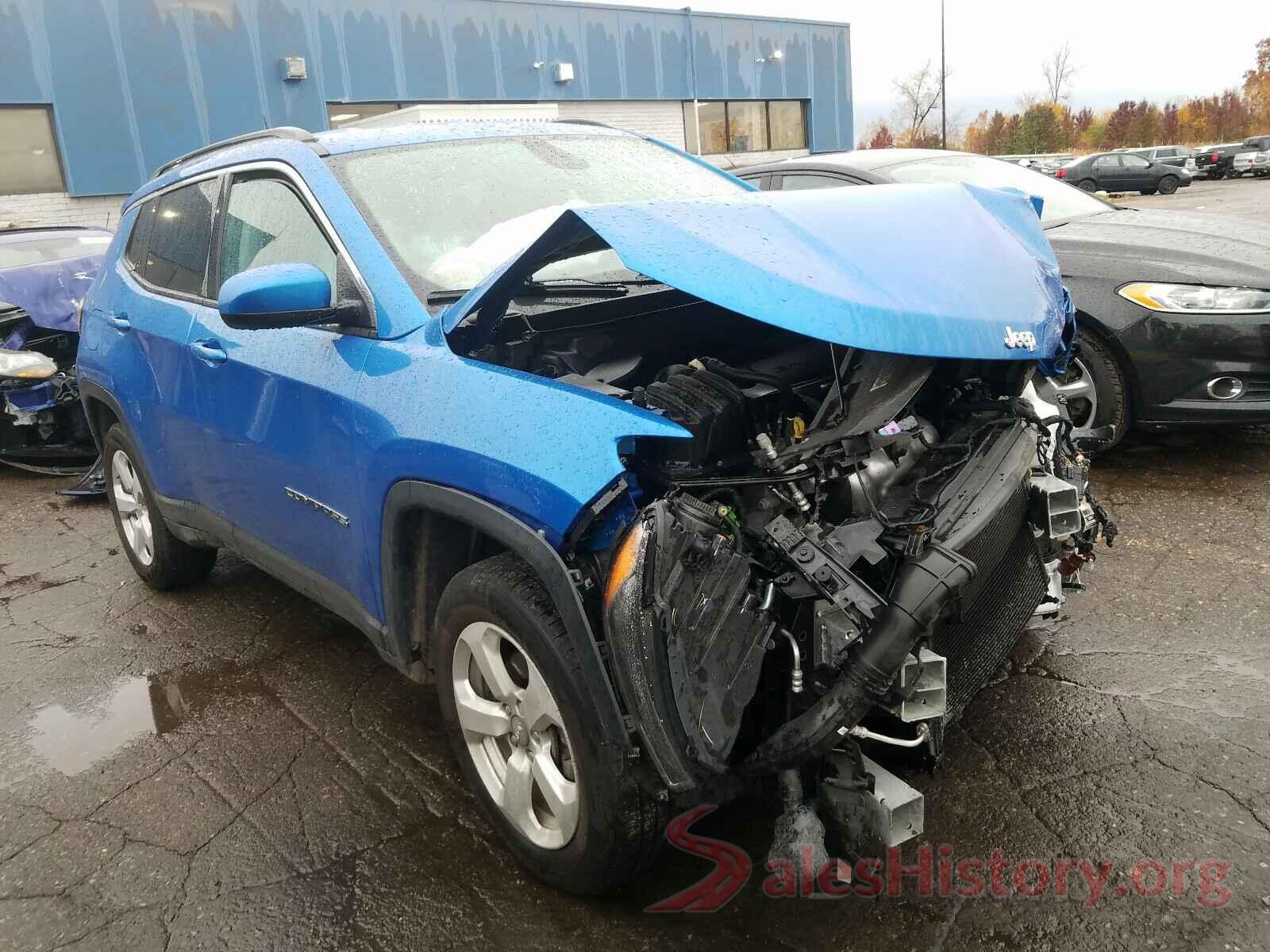 3C4NJDBB7JT402899 2018 JEEP COMPASS