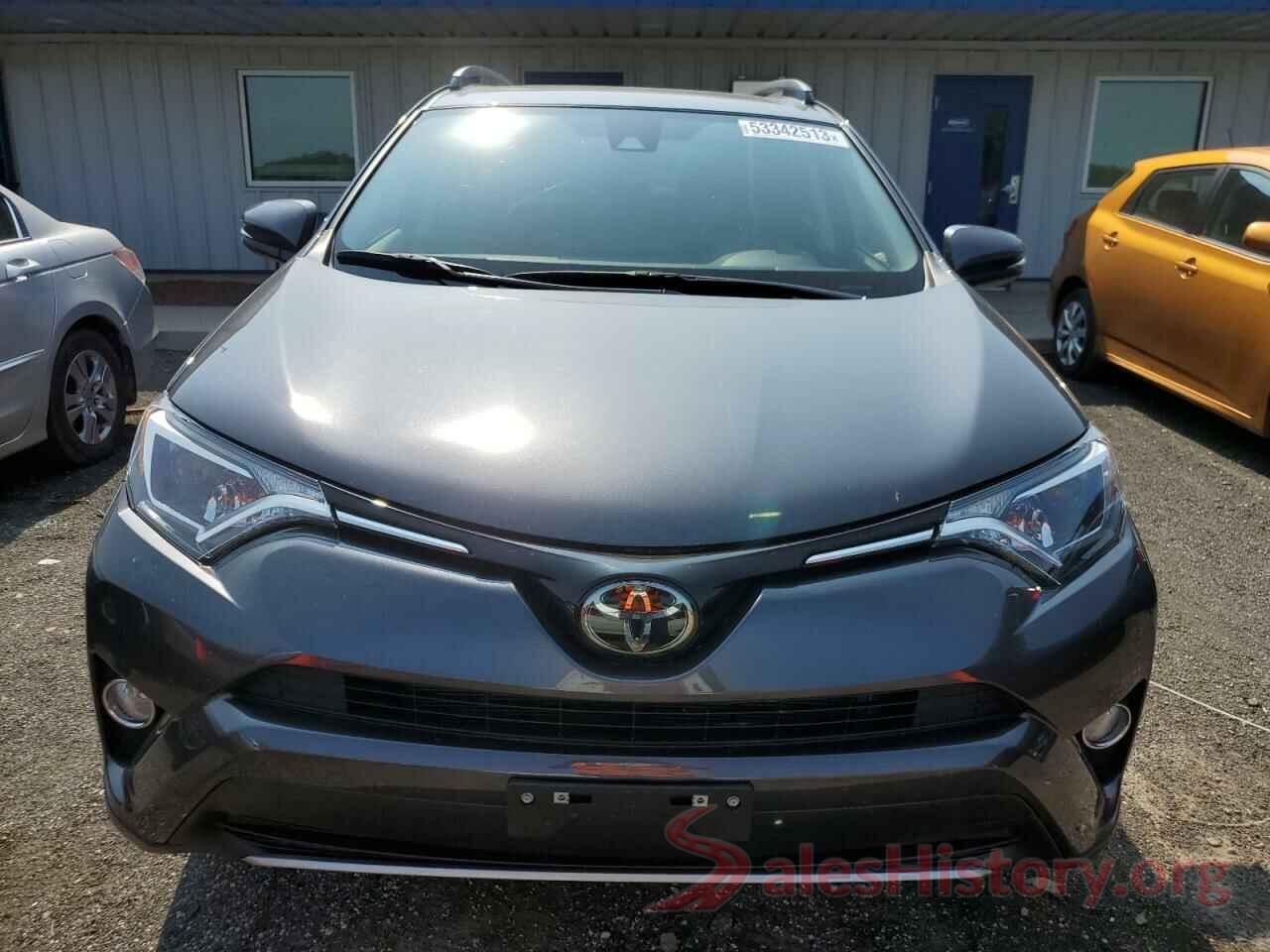 JTMRFREV1JJ220161 2018 TOYOTA RAV4