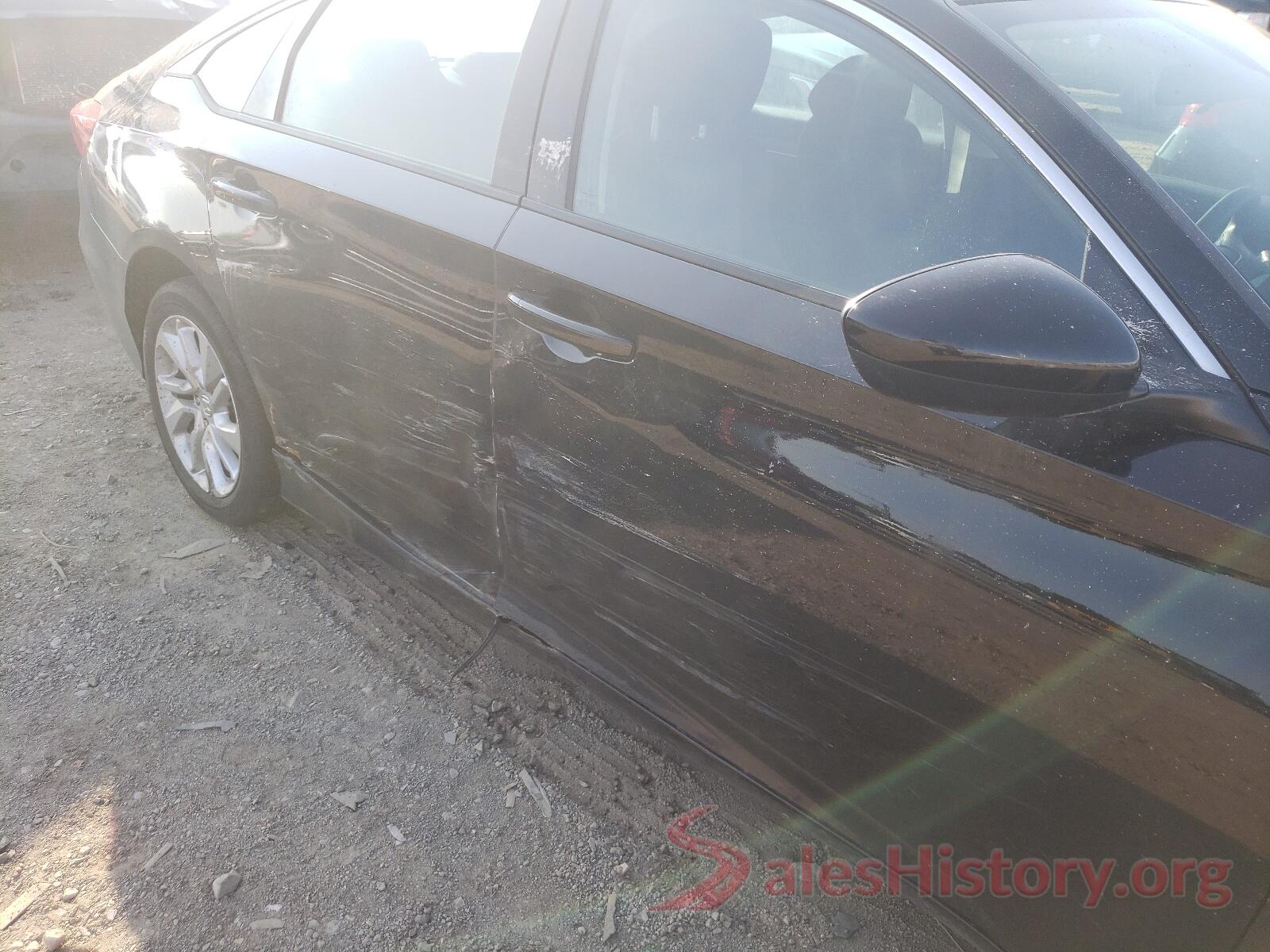 1HGCV1F16JA224780 2018 HONDA ACCORD