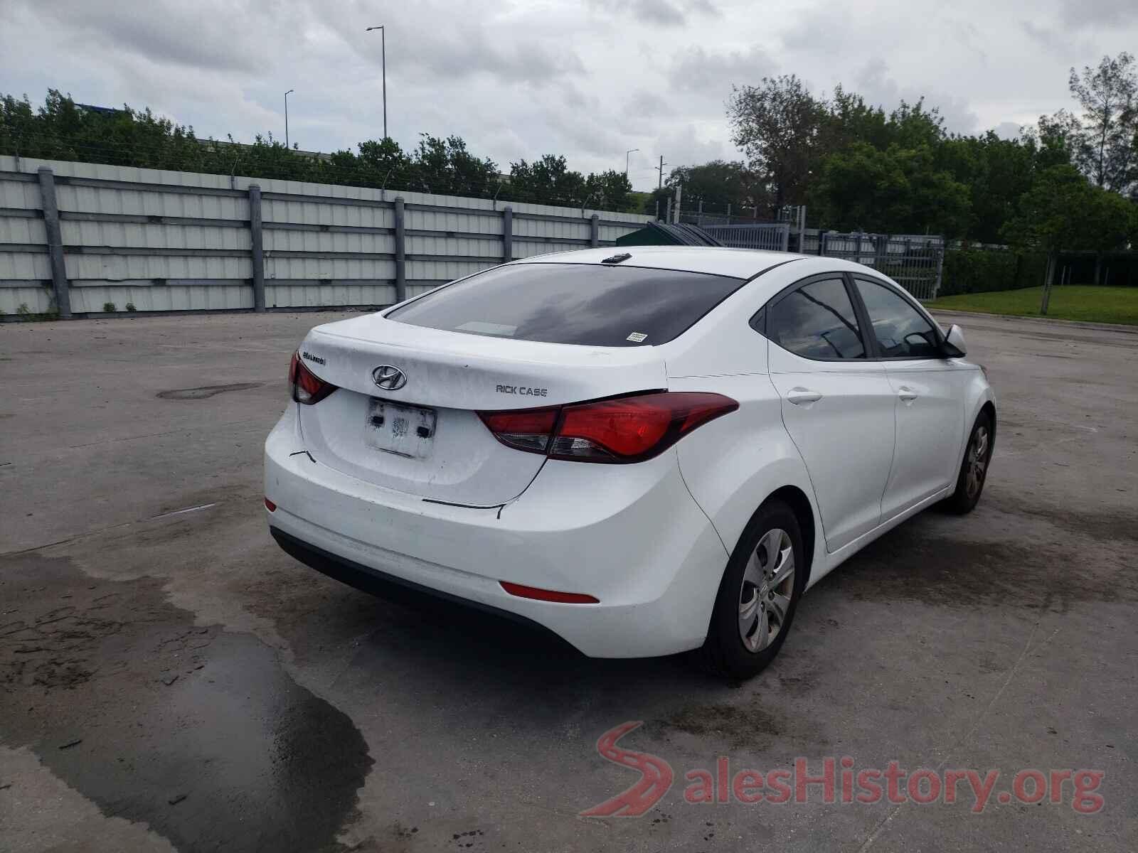 5NPDH4AE9GH747783 2016 HYUNDAI ELANTRA