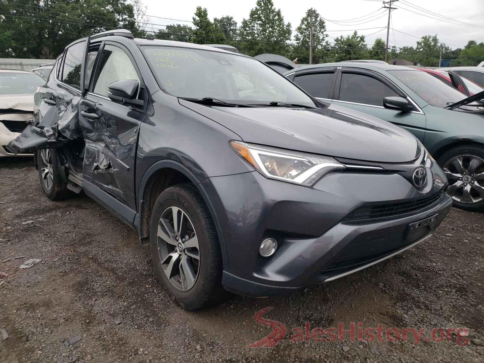 JTMRFREV0HD217017 2017 TOYOTA RAV4