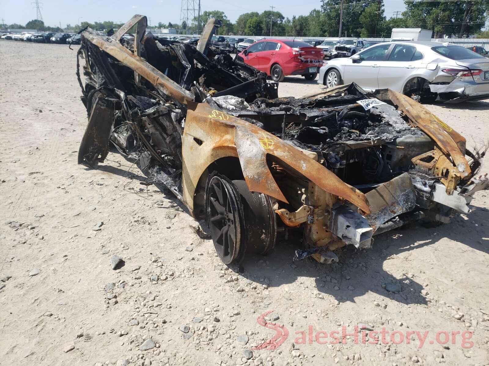 5YJ3E1EA0JF076827 2018 TESLA MODEL 3