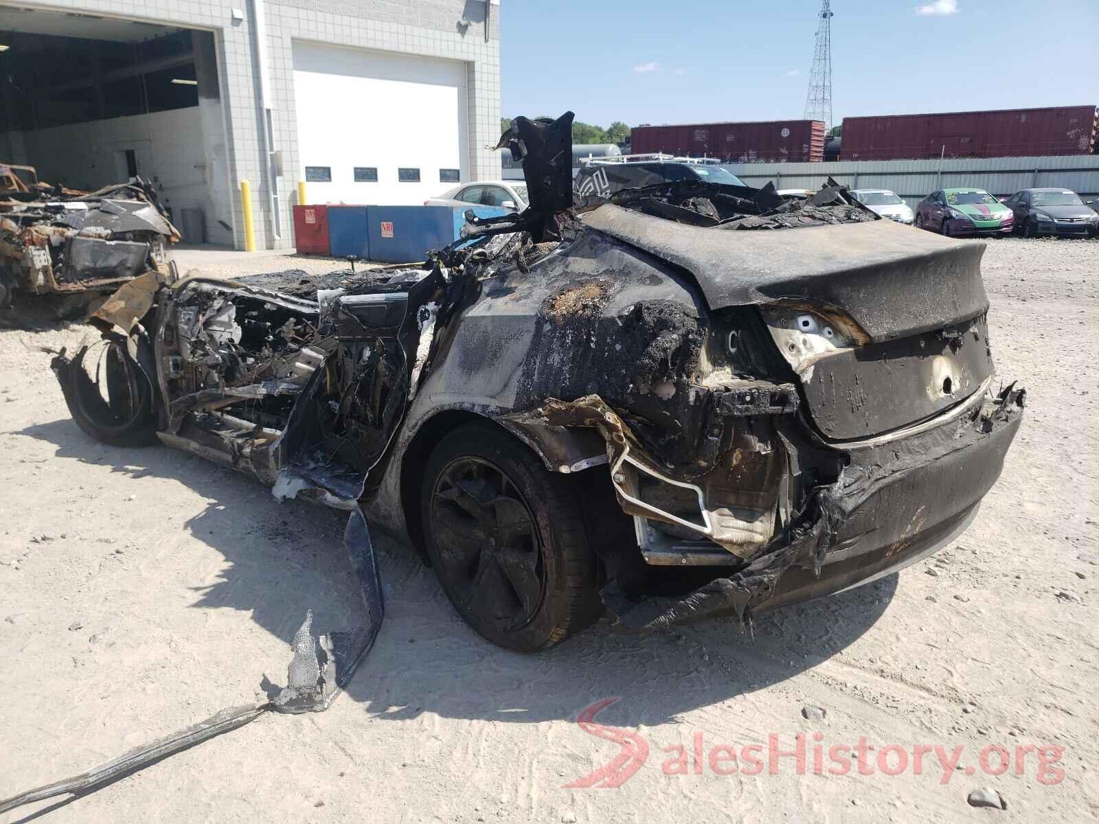 5YJ3E1EA0JF076827 2018 TESLA MODEL 3