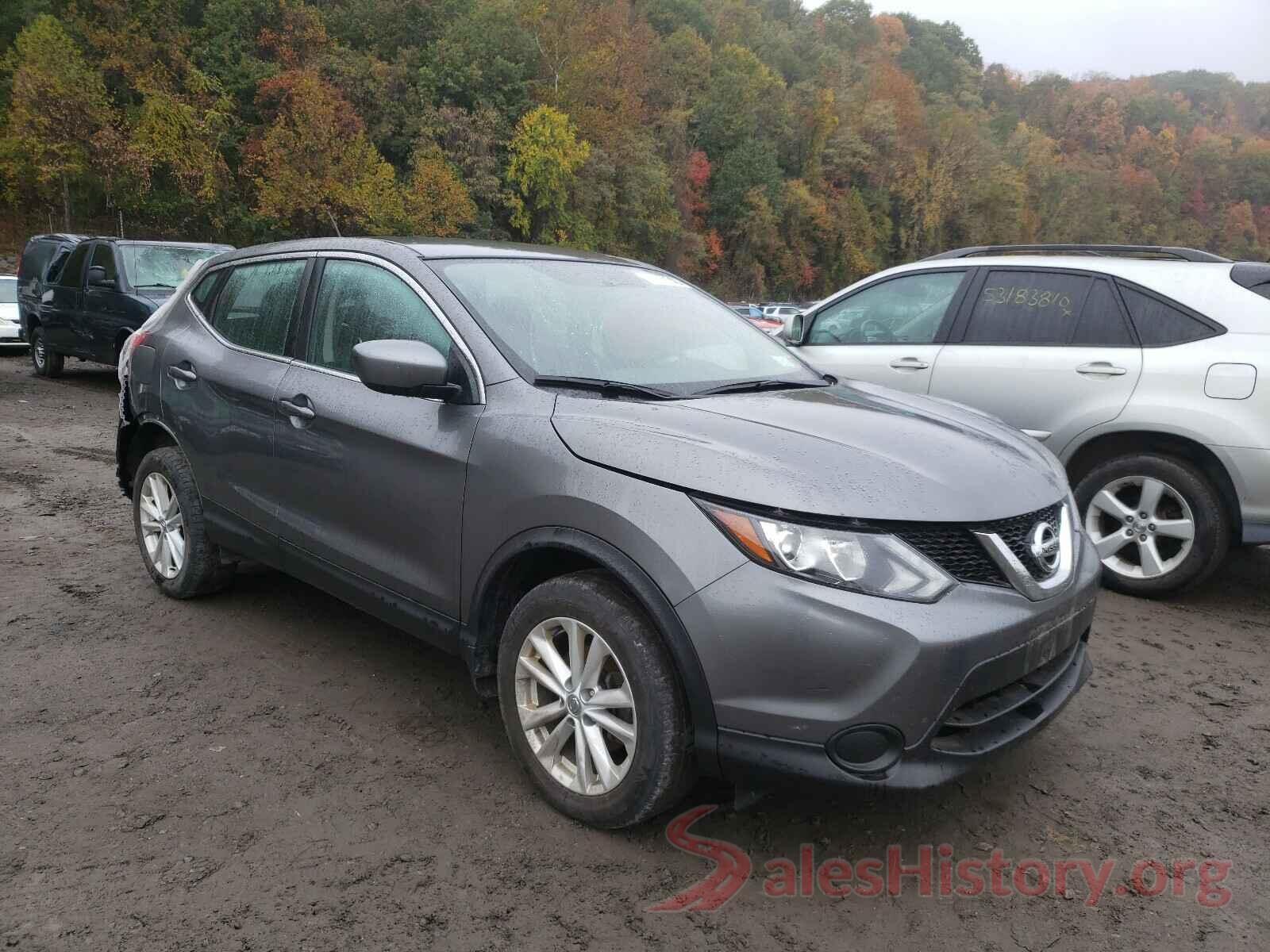 JN1BJ1CR8HW128889 2017 NISSAN ROGUE