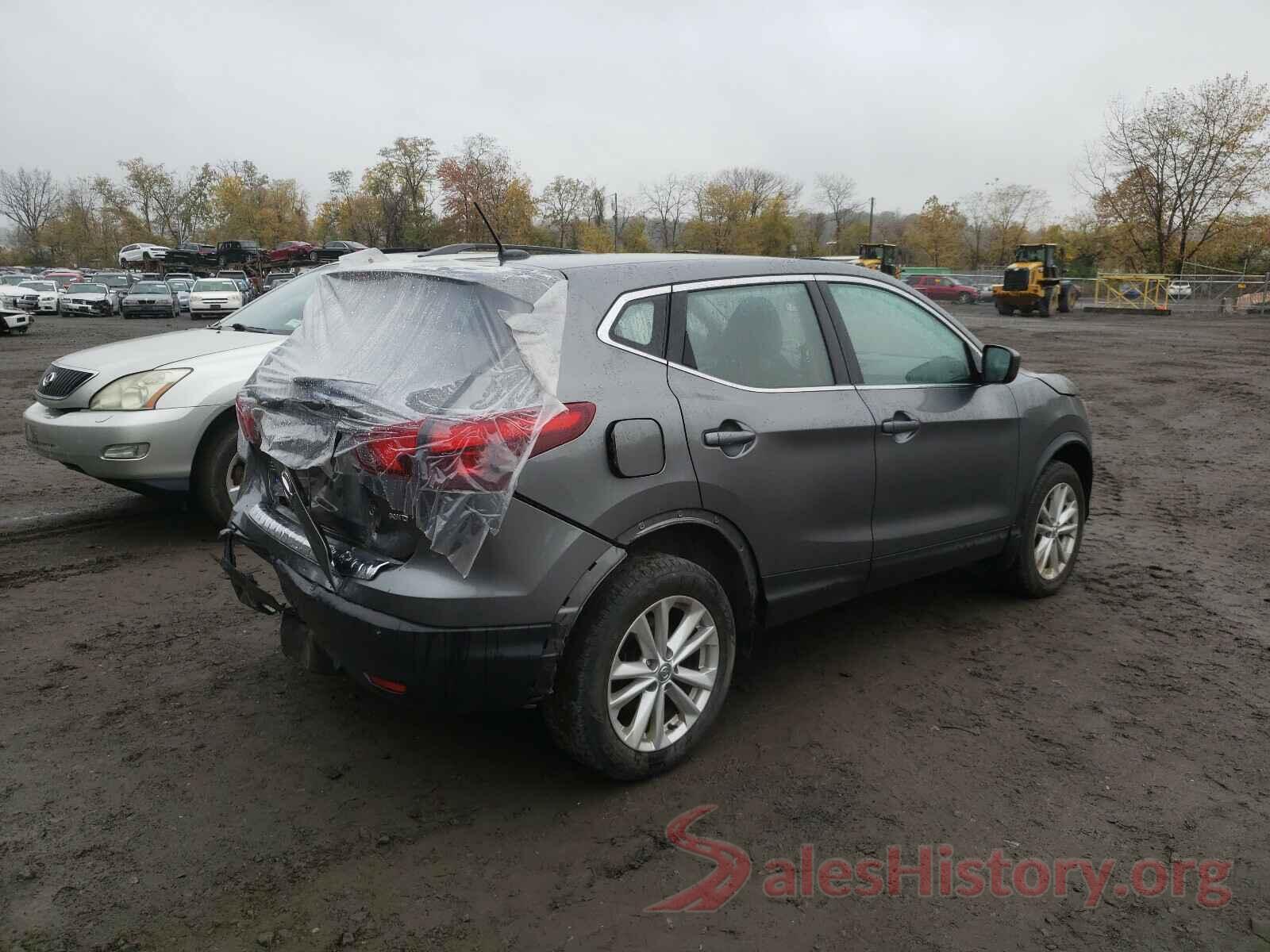 JN1BJ1CR8HW128889 2017 NISSAN ROGUE