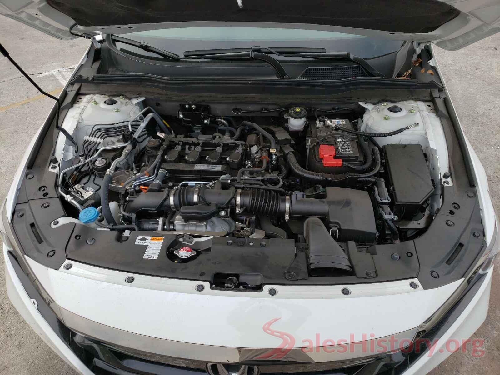 1HGCV1F33KA052355 2019 HONDA ACCORD