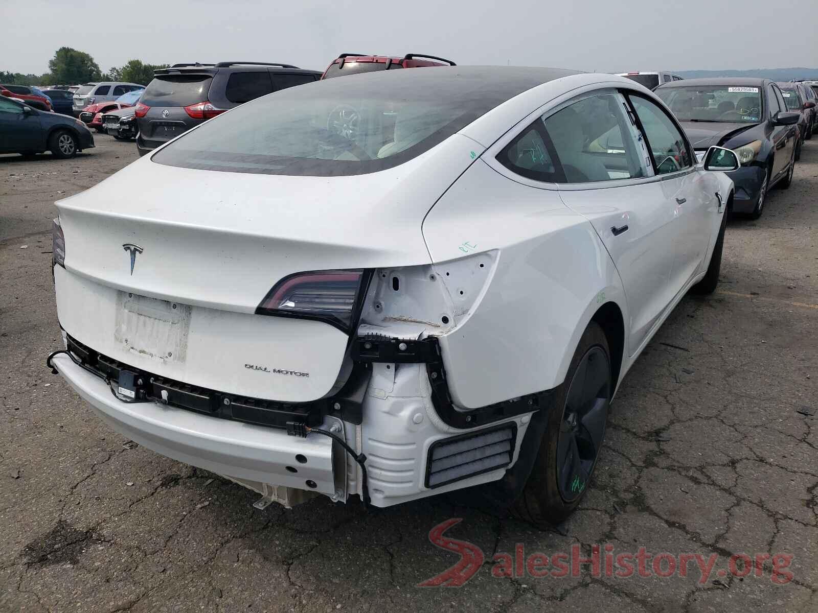 5YJ3E1EBXJF098052 2018 TESLA MODEL 3