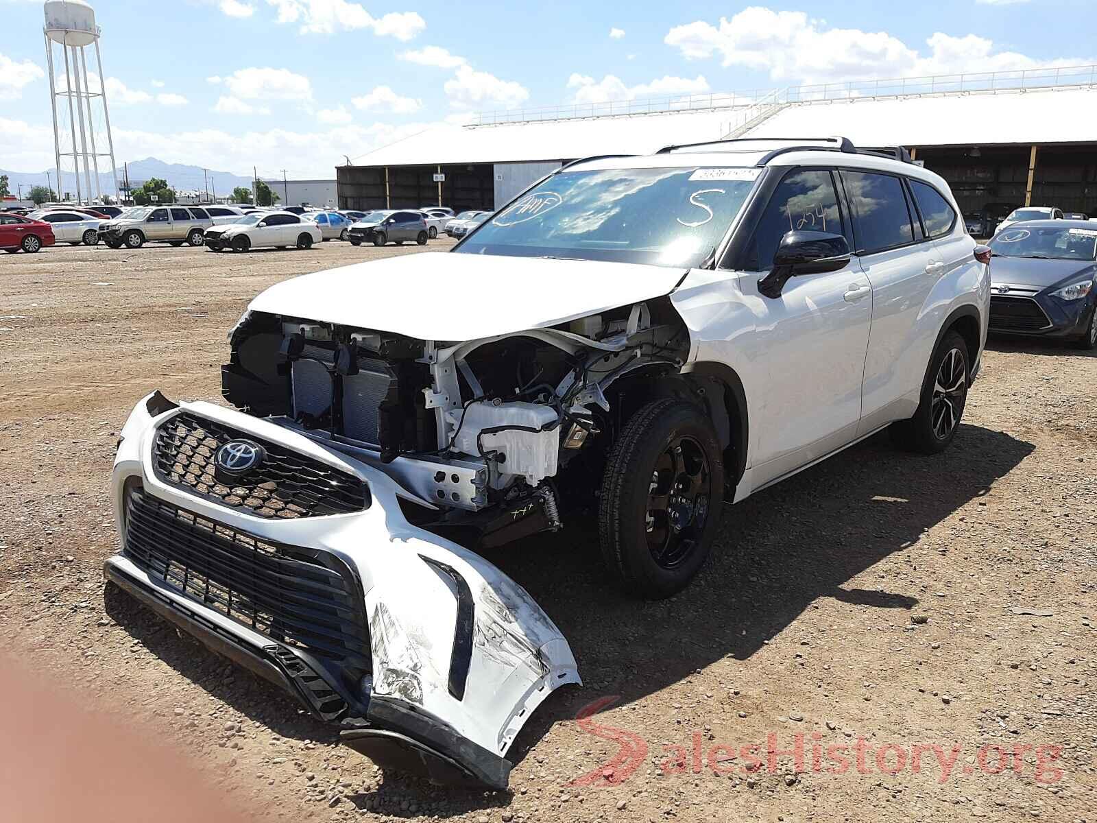 5TDJZRBH2MS126929 2021 TOYOTA HIGHLANDER