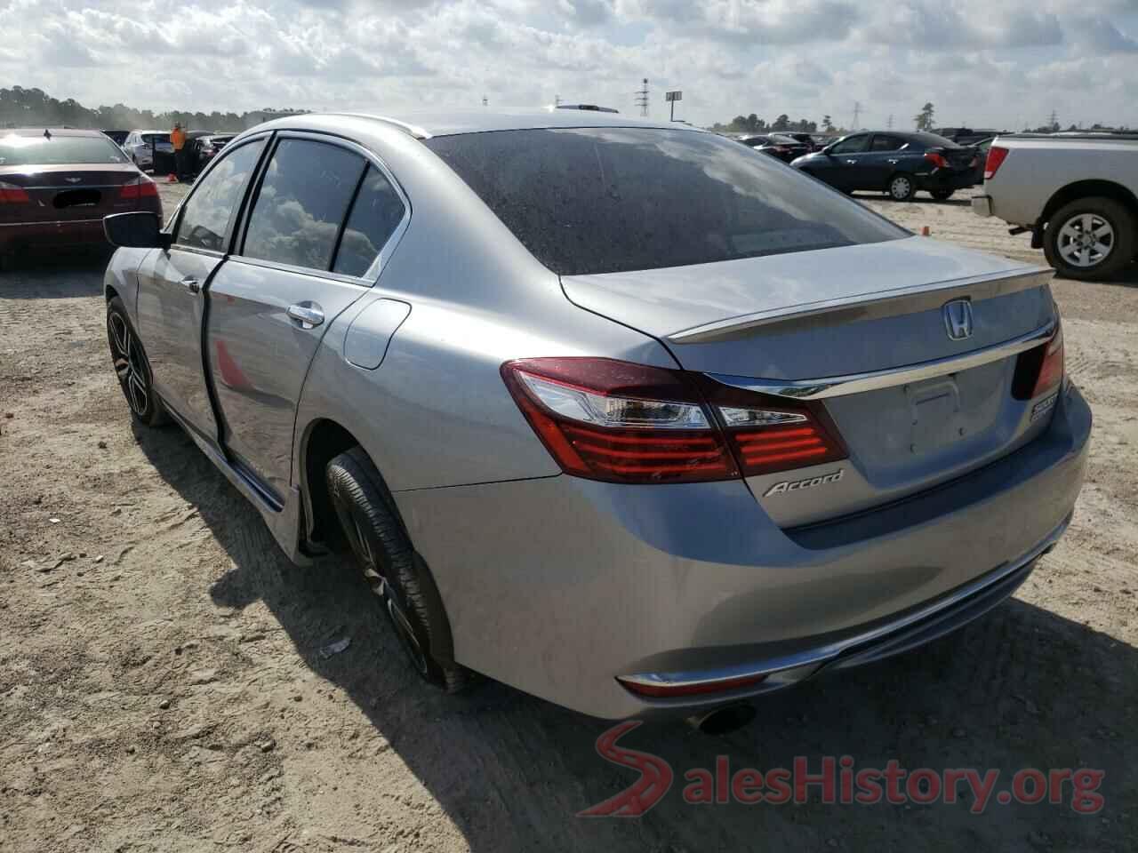 1HGCR2F18HA279574 2017 HONDA ACCORD