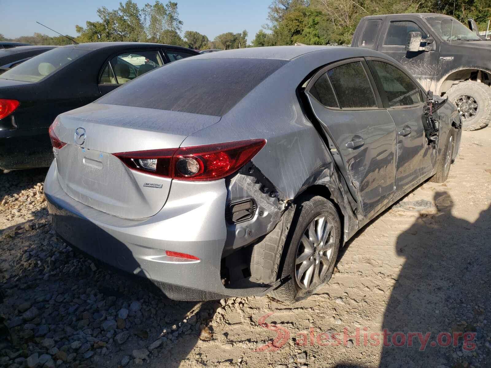 3MZBN1U78JM224362 2018 MAZDA 3