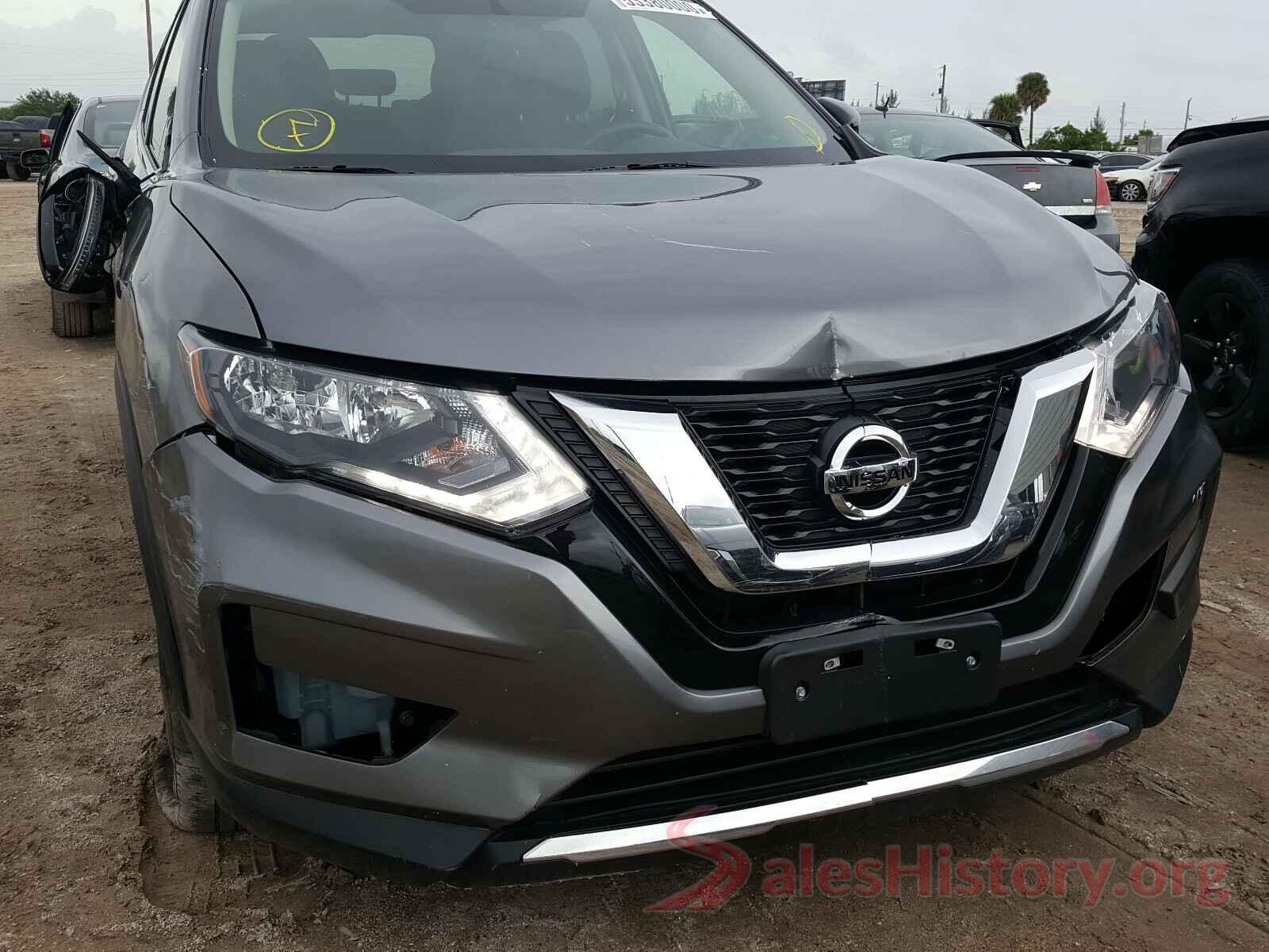 5N1AT2MV0HC825085 2017 NISSAN ROGUE