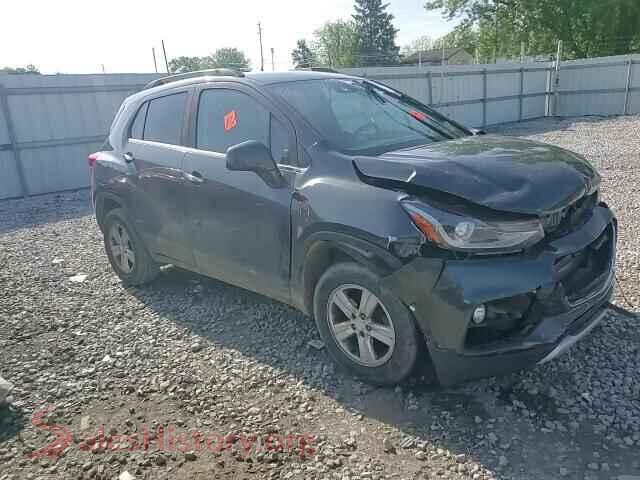 2020 CHEVROLET TRAX VIN 3GNCJPSB1LL269060, damage close-up