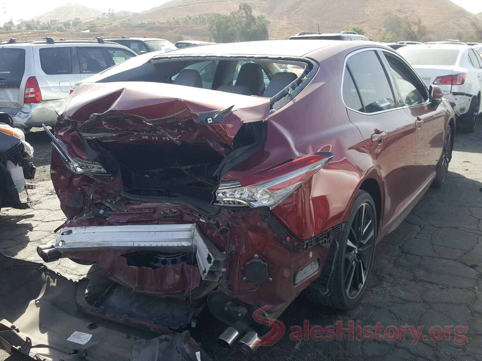 4T1B61HKXJU554607 2018 TOYOTA CAMRY