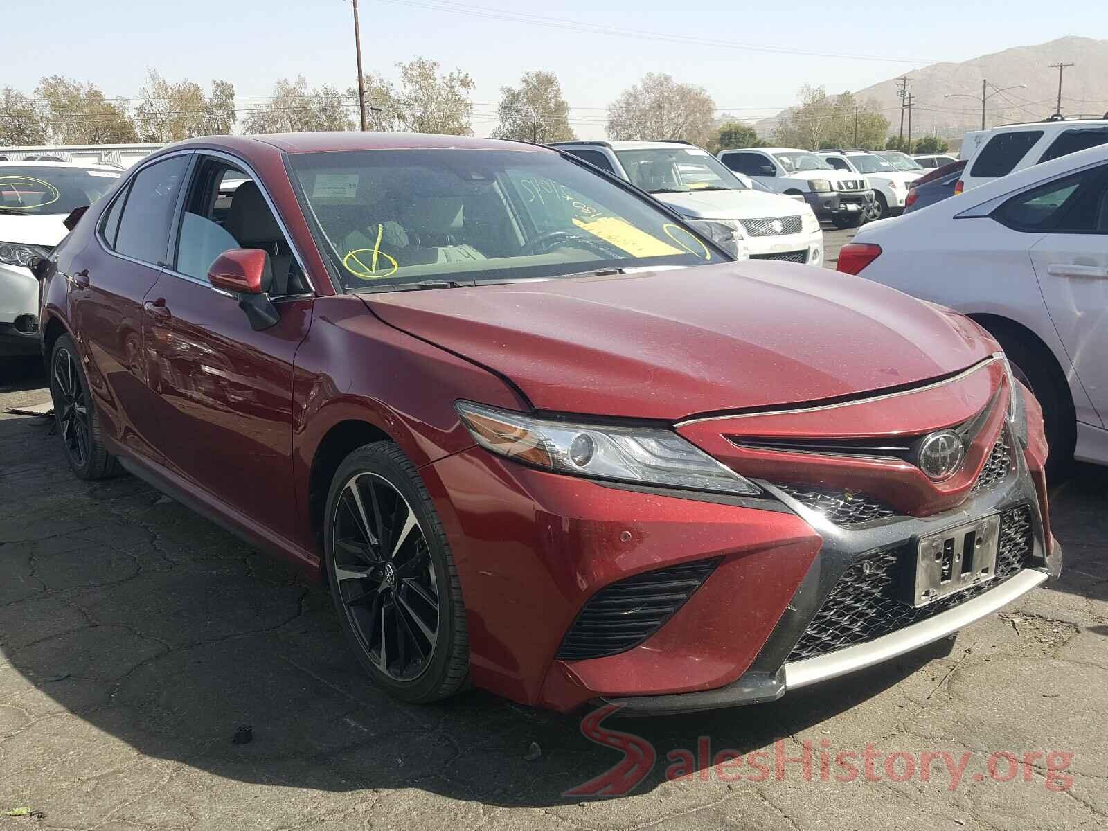 4T1B61HKXJU554607 2018 TOYOTA CAMRY