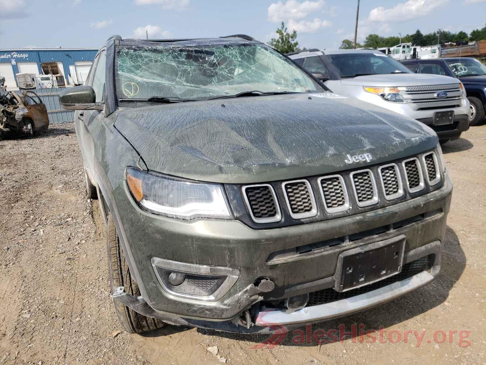 3C4NJDCB5KT649774 2019 JEEP COMPASS