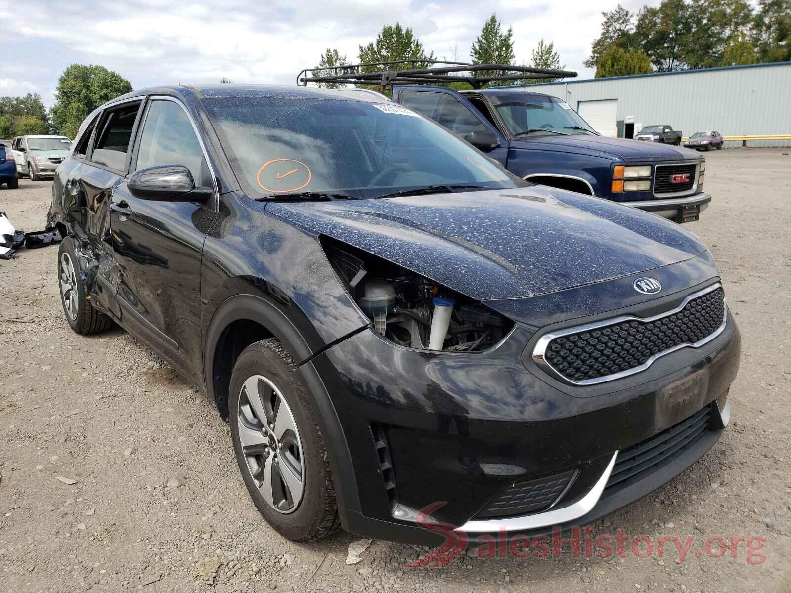 KNDCB3LC2H5098347 2017 KIA NIRO