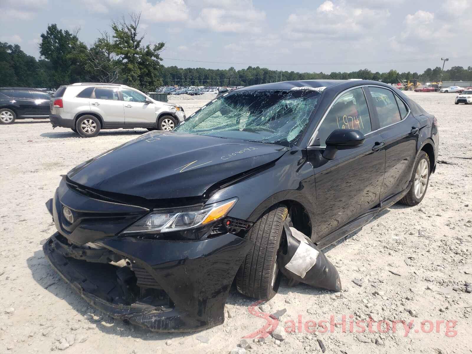 4T1B11HK4JU579517 2018 TOYOTA CAMRY