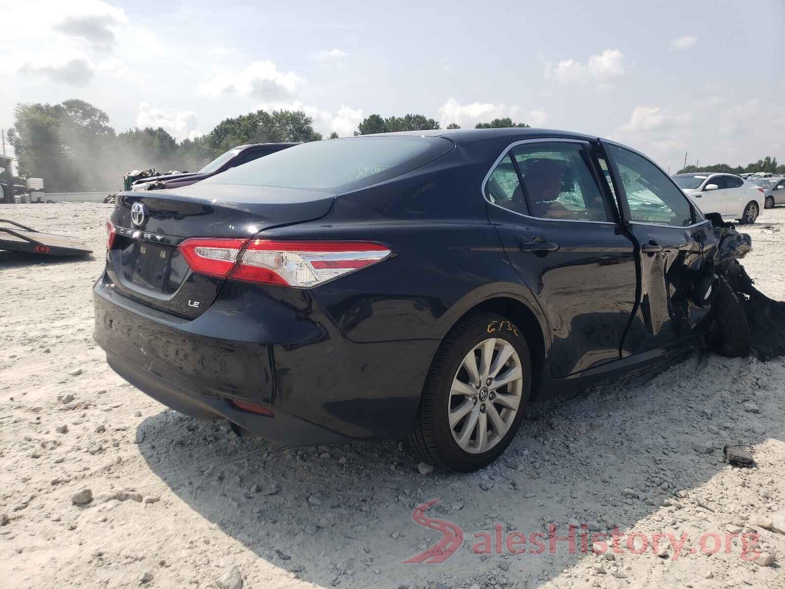 4T1B11HK4JU579517 2018 TOYOTA CAMRY