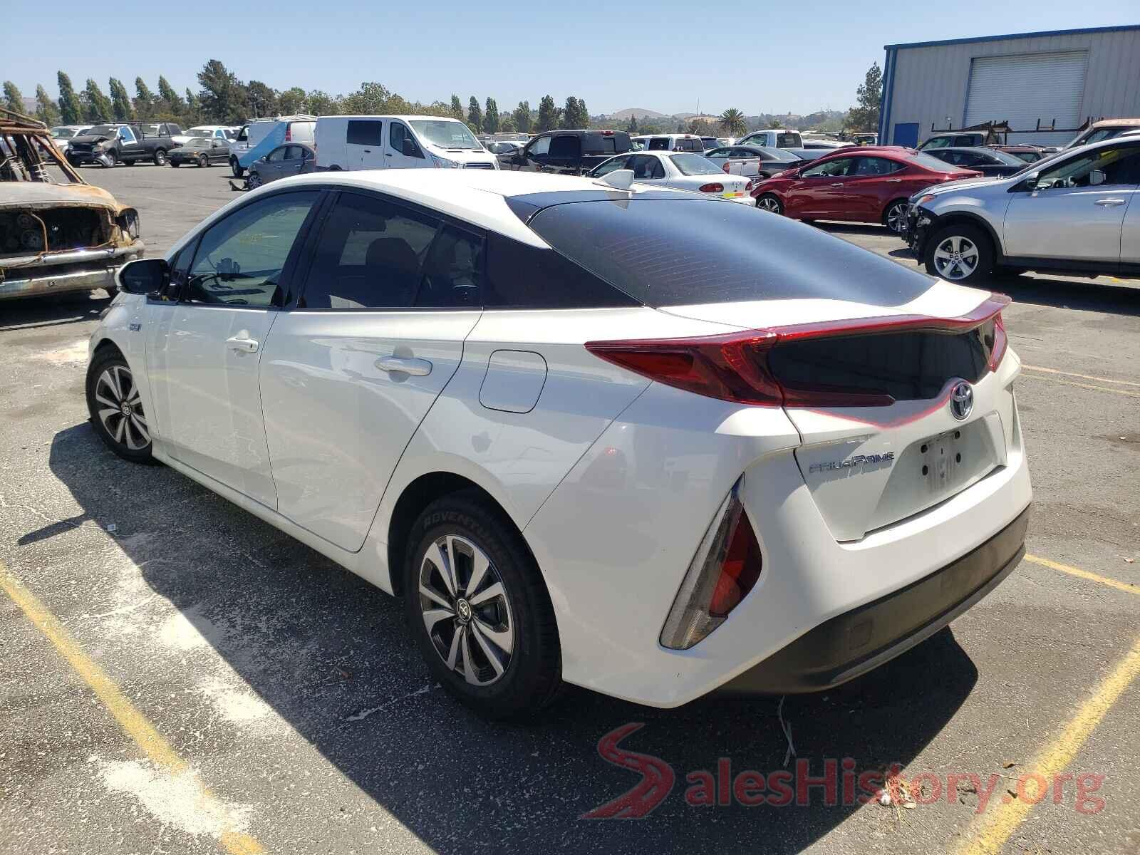 JTDKARFPXH3064216 2017 TOYOTA PRIUS