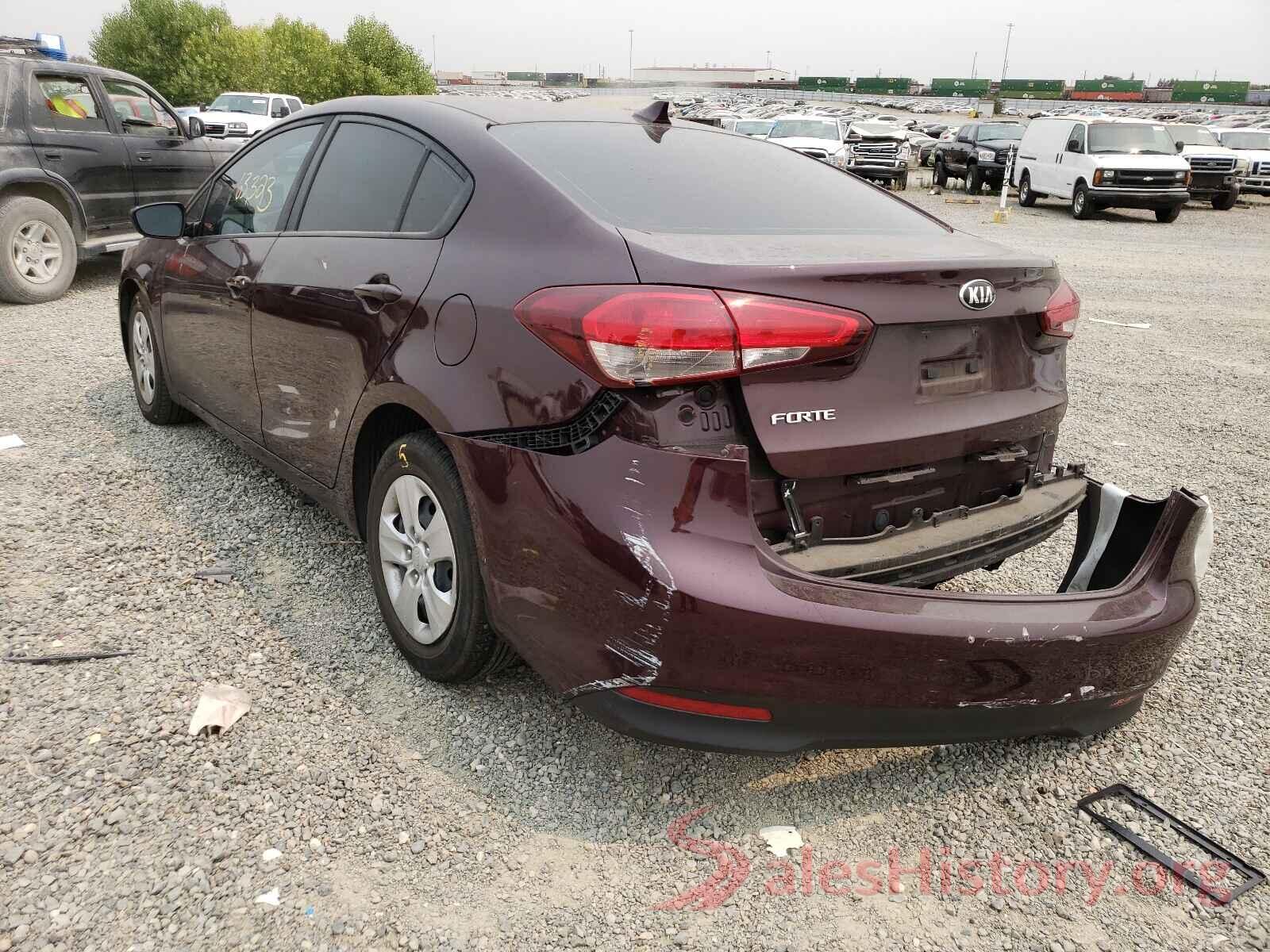 3KPFK4A77HE074588 2017 KIA FORTE