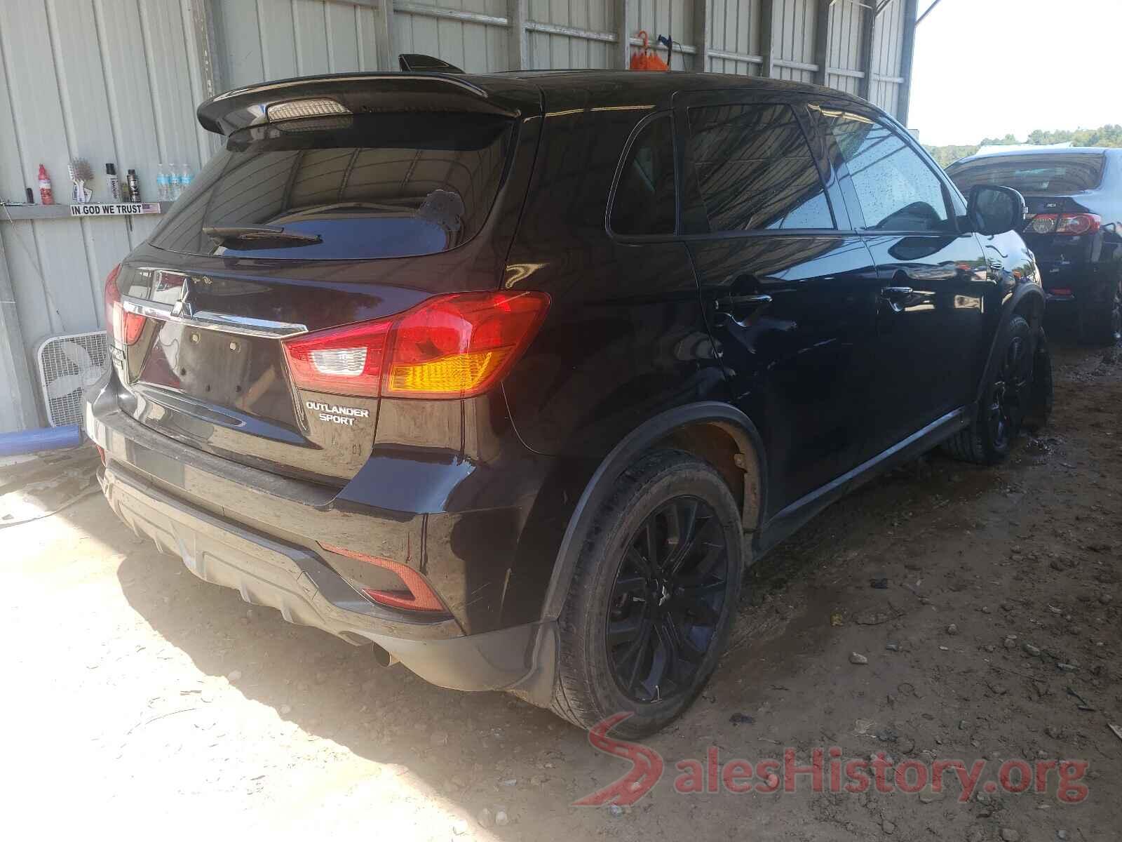 JA4AP3AU2JZ025041 2018 MITSUBISHI OUTLANDER