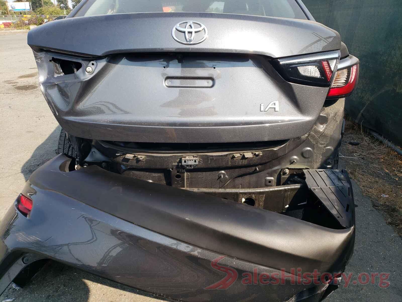 3MYDLBYV5HY194080 2017 TOYOTA YARIS