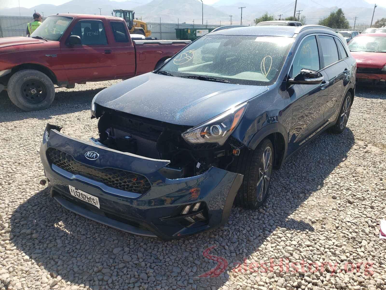 KNDCC3LC2L5421799 2020 KIA NIRO