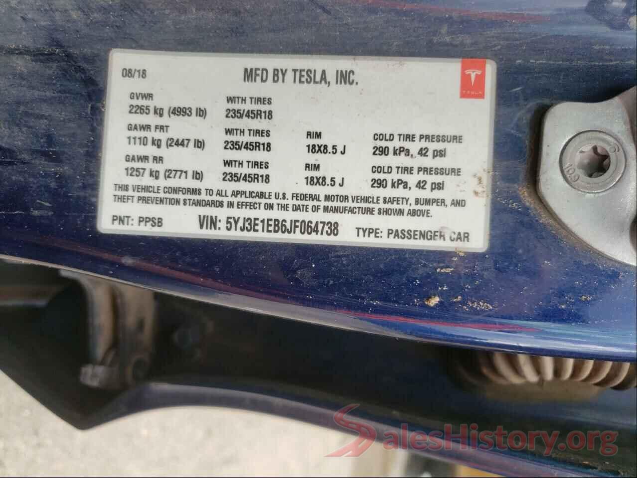 5YJ3E1EB6JF064738 2018 TESLA MODEL 3