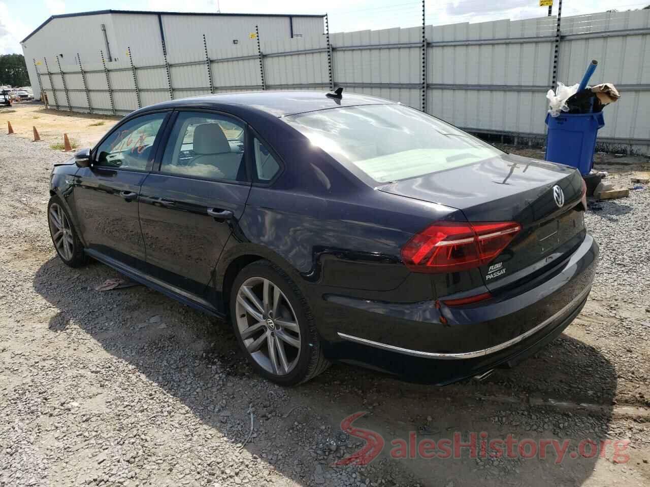 1VWAA7A37JC042570 2018 VOLKSWAGEN PASSAT