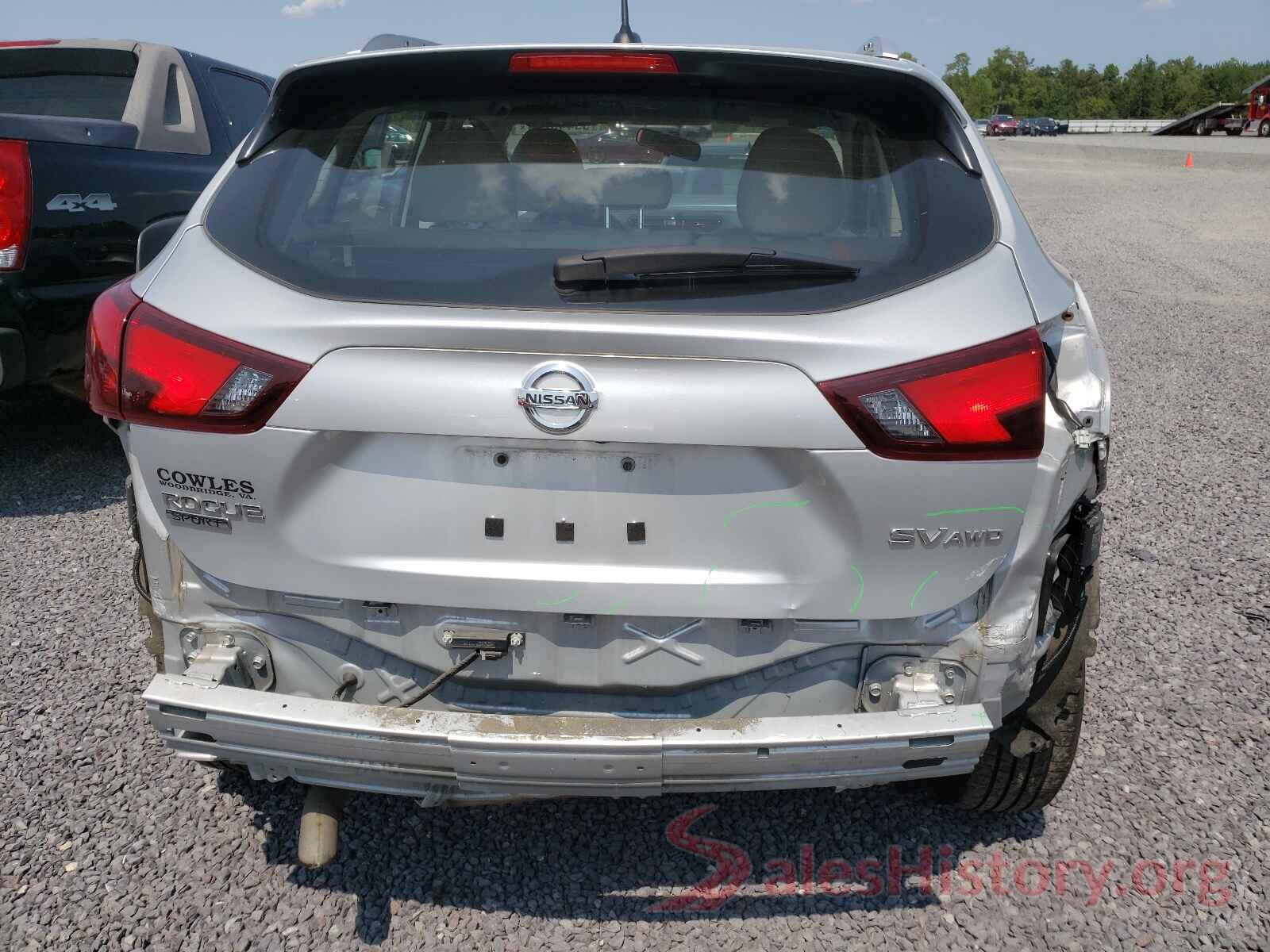 JN1BJ1CRXJW266987 2018 NISSAN ROGUE