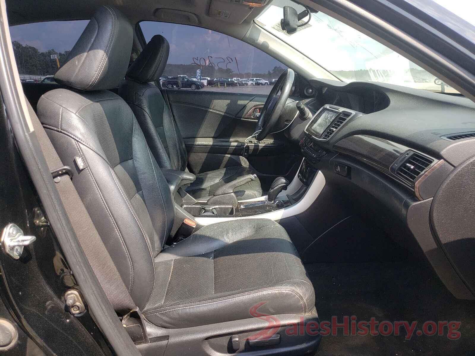 1HGCR2F84HA064576 2017 HONDA ACCORD