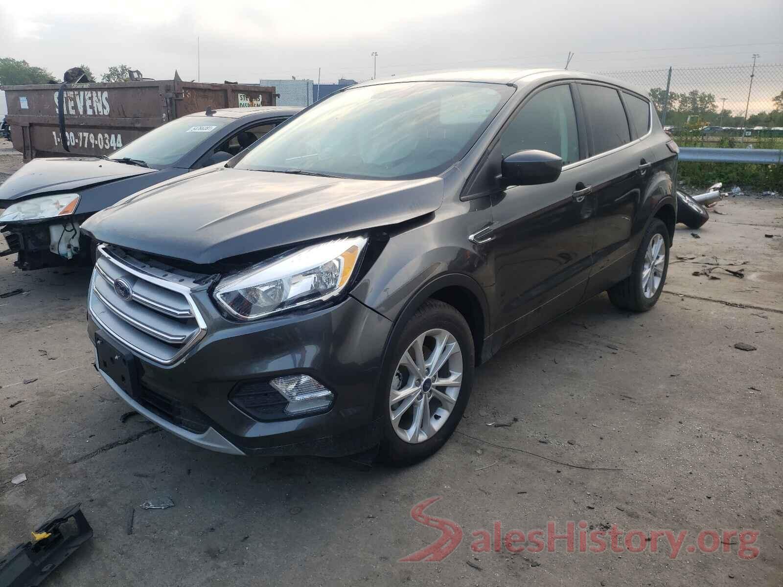 1FMCU0GD3HUD18107 2017 FORD ESCAPE