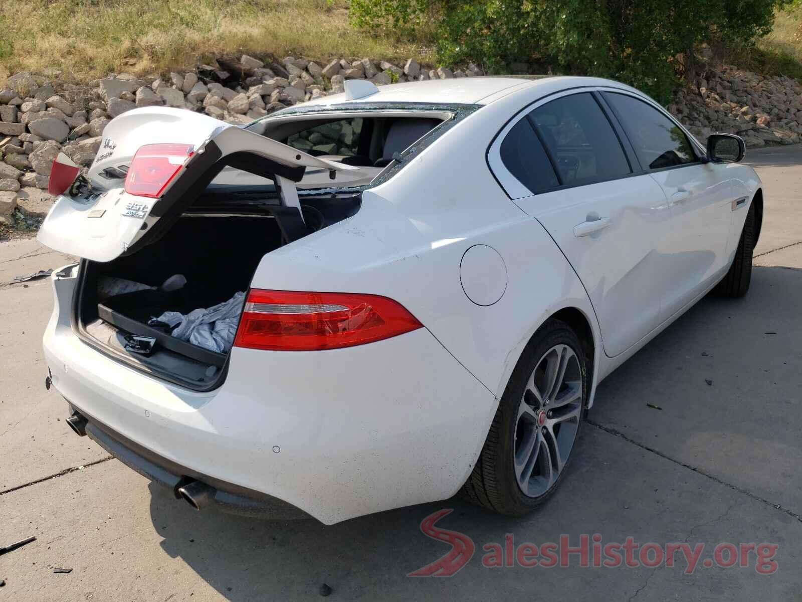 SAJAJ4BV8HA970381 2017 JAGUAR XE