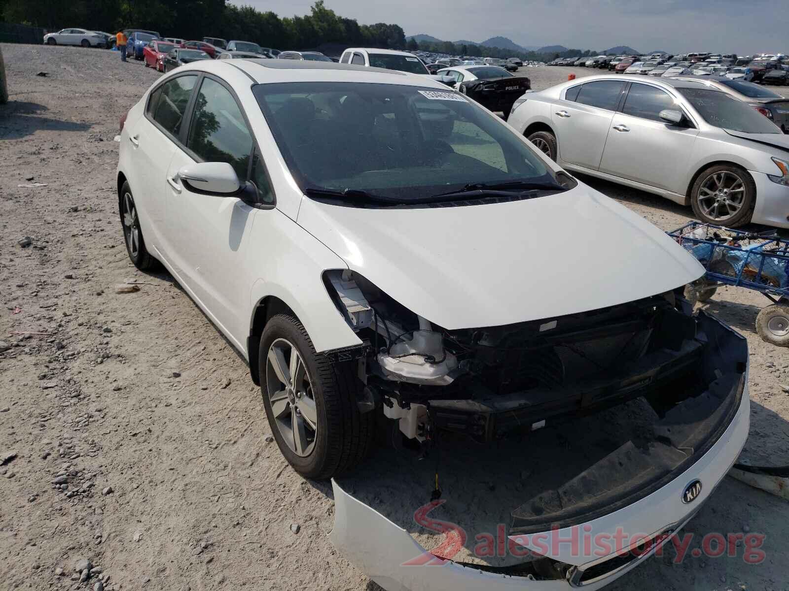 3KPFL4A70JE267961 2018 KIA FORTE