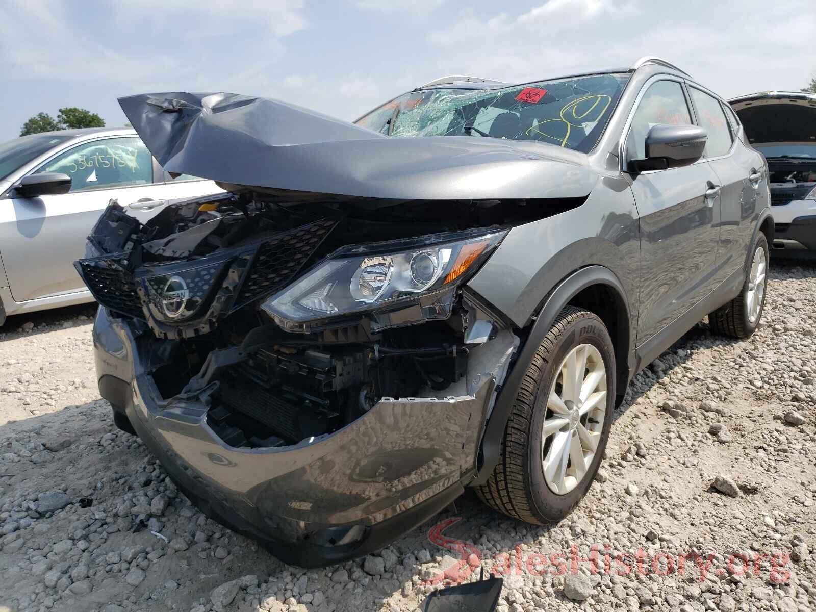 JN1BJ1CR5JW268405 2018 NISSAN ROGUE