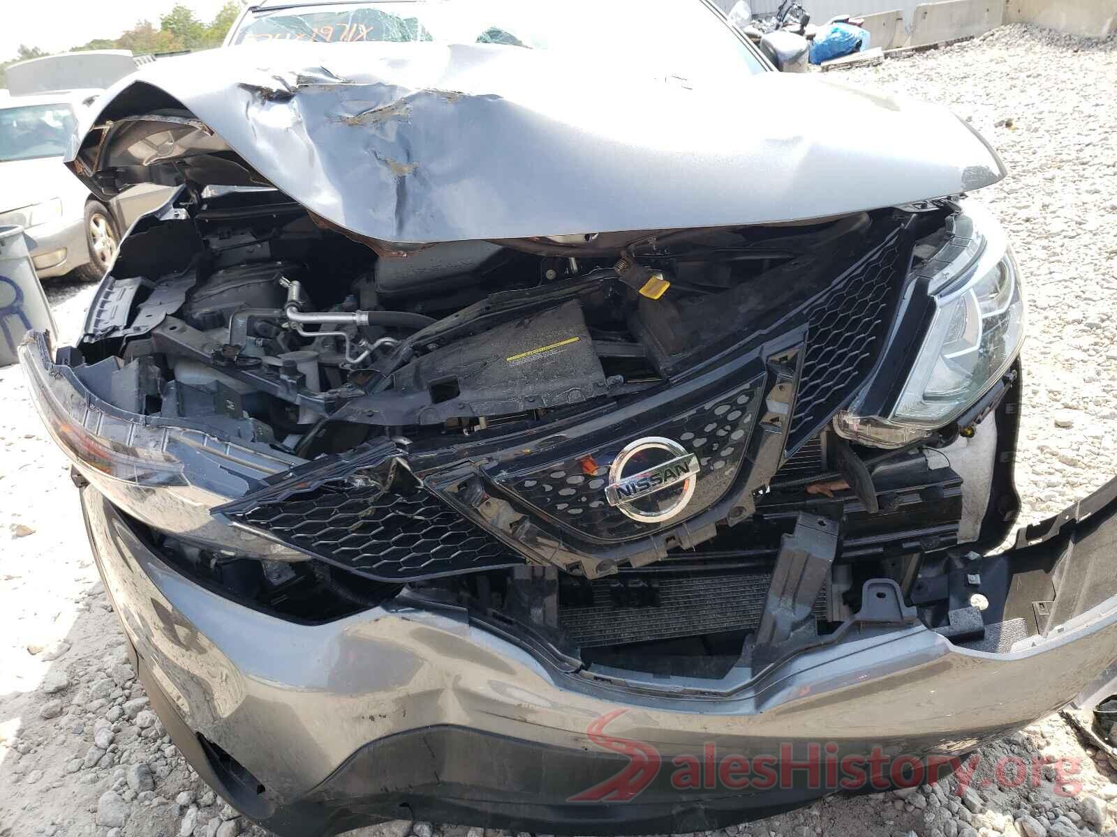 JN1BJ1CR5JW268405 2018 NISSAN ROGUE