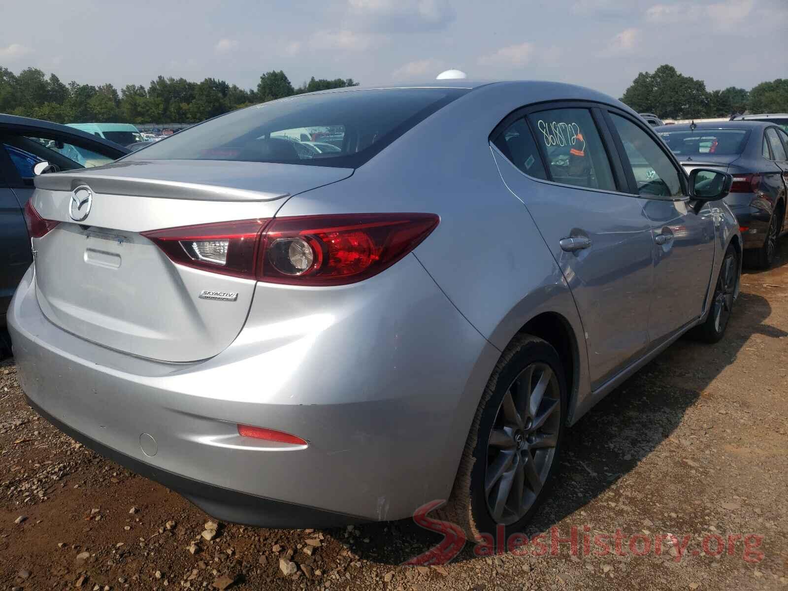 3MZBN1V38JM208450 2018 MAZDA 3