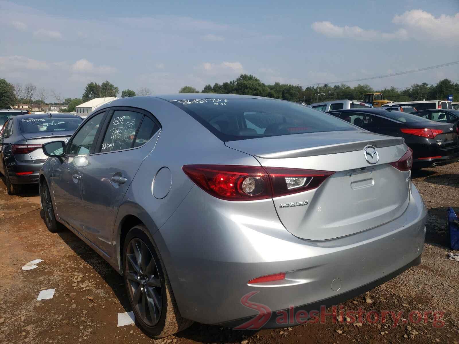 3MZBN1V38JM208450 2018 MAZDA 3