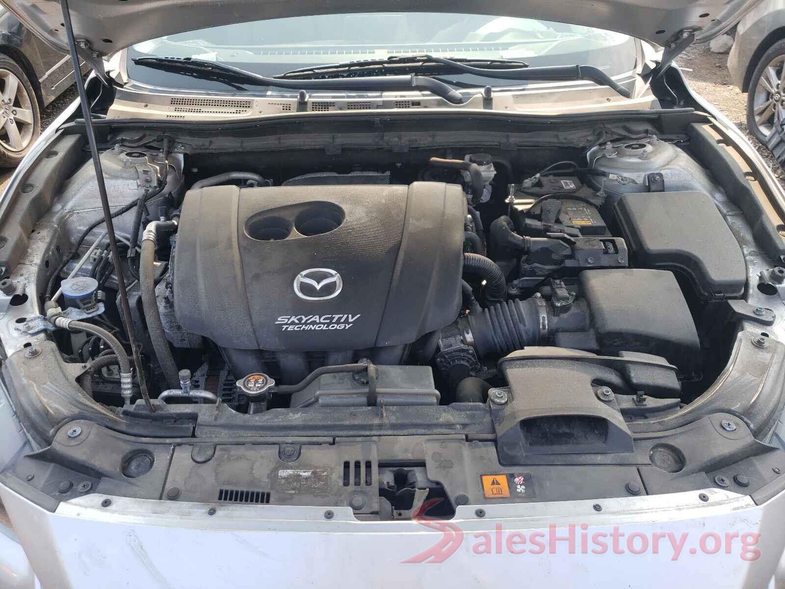 3MZBN1V38JM208450 2018 MAZDA 3