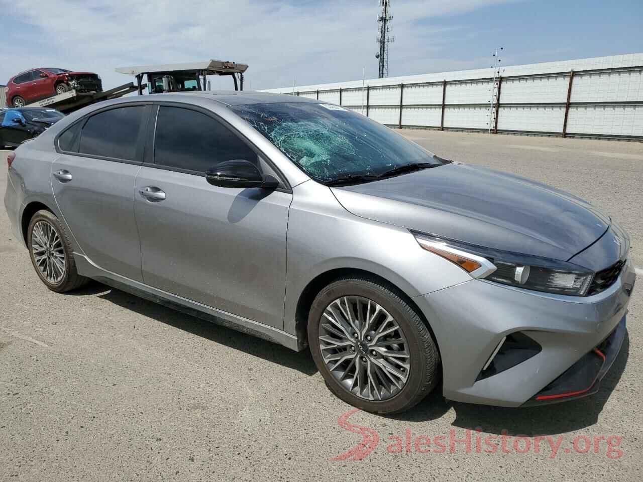 3KPF54AD4PE527111 2023 KIA FORTE